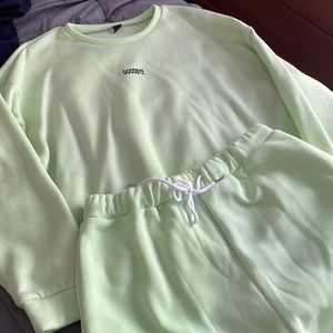 GOODBYE Sweatshirt & Shorts